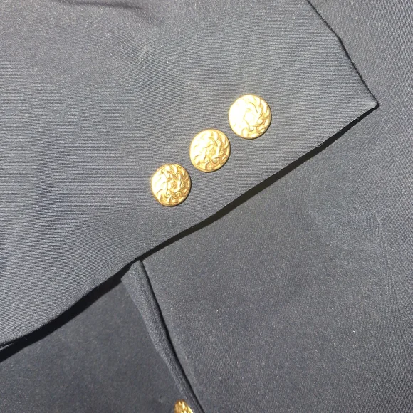 L.L. Bean Dark Blue Women's Blazer with Gold Accents - Picture 4 of 8